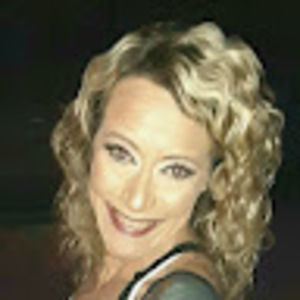 Meet your Posher, Amanda marie